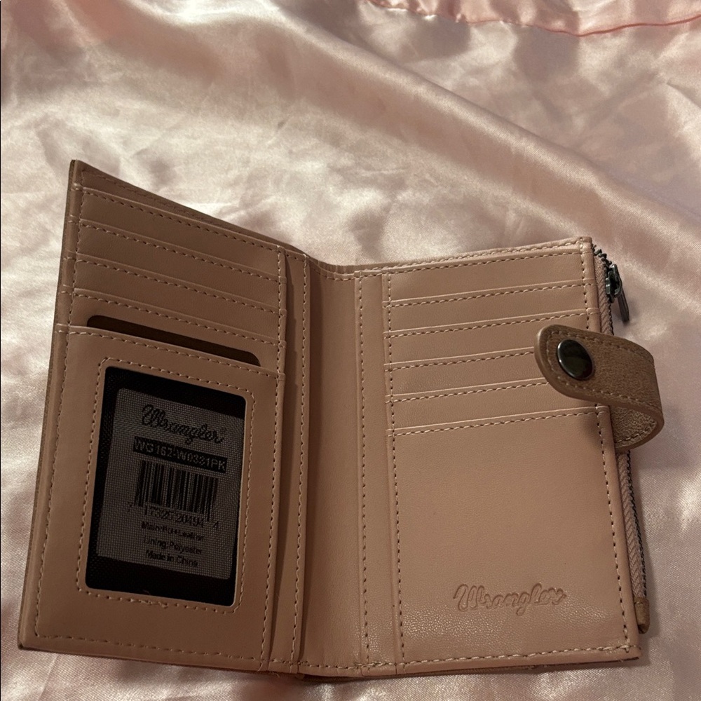 Wrangler Floral Embossed Wallet - Blush - Picture 2 of 3